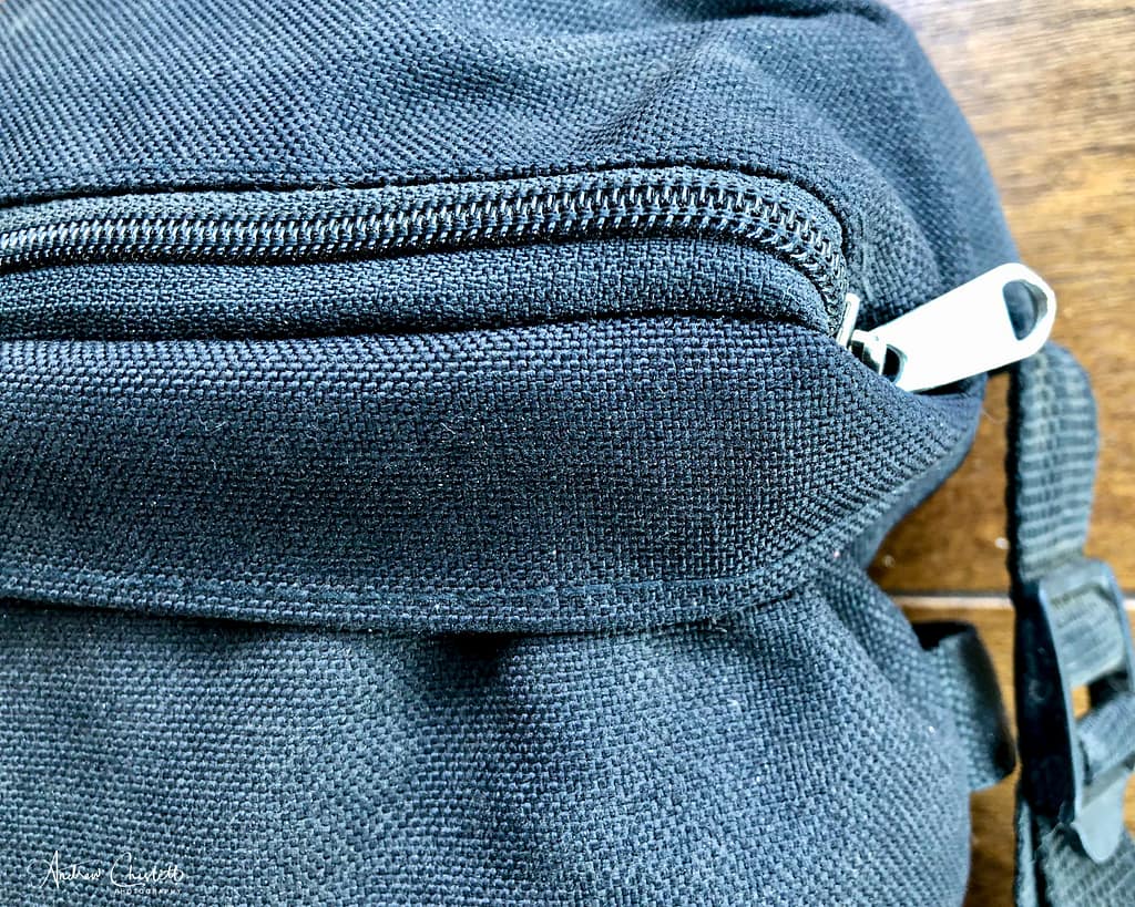 camera bean bag with zipper